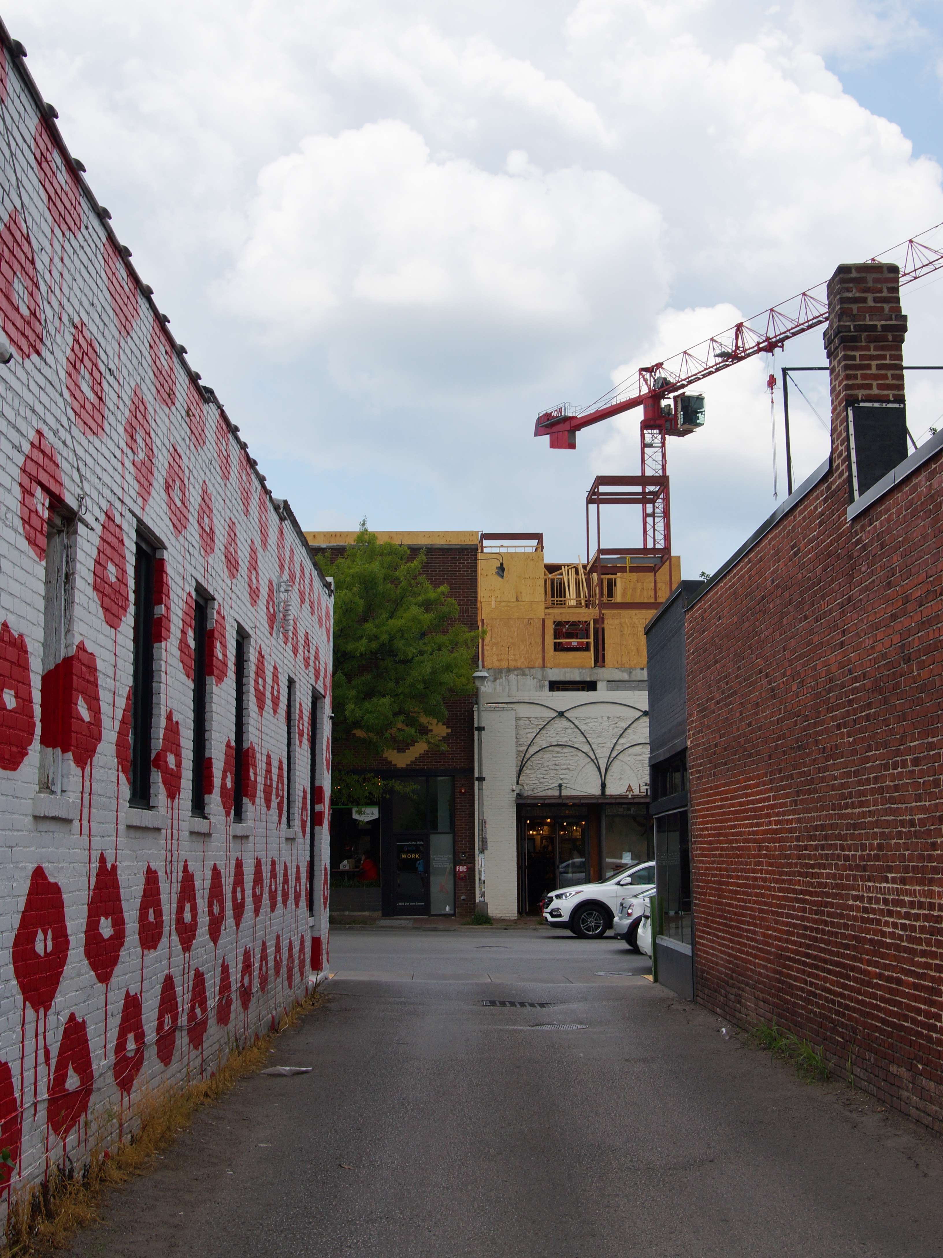 Drippy Lips Mural